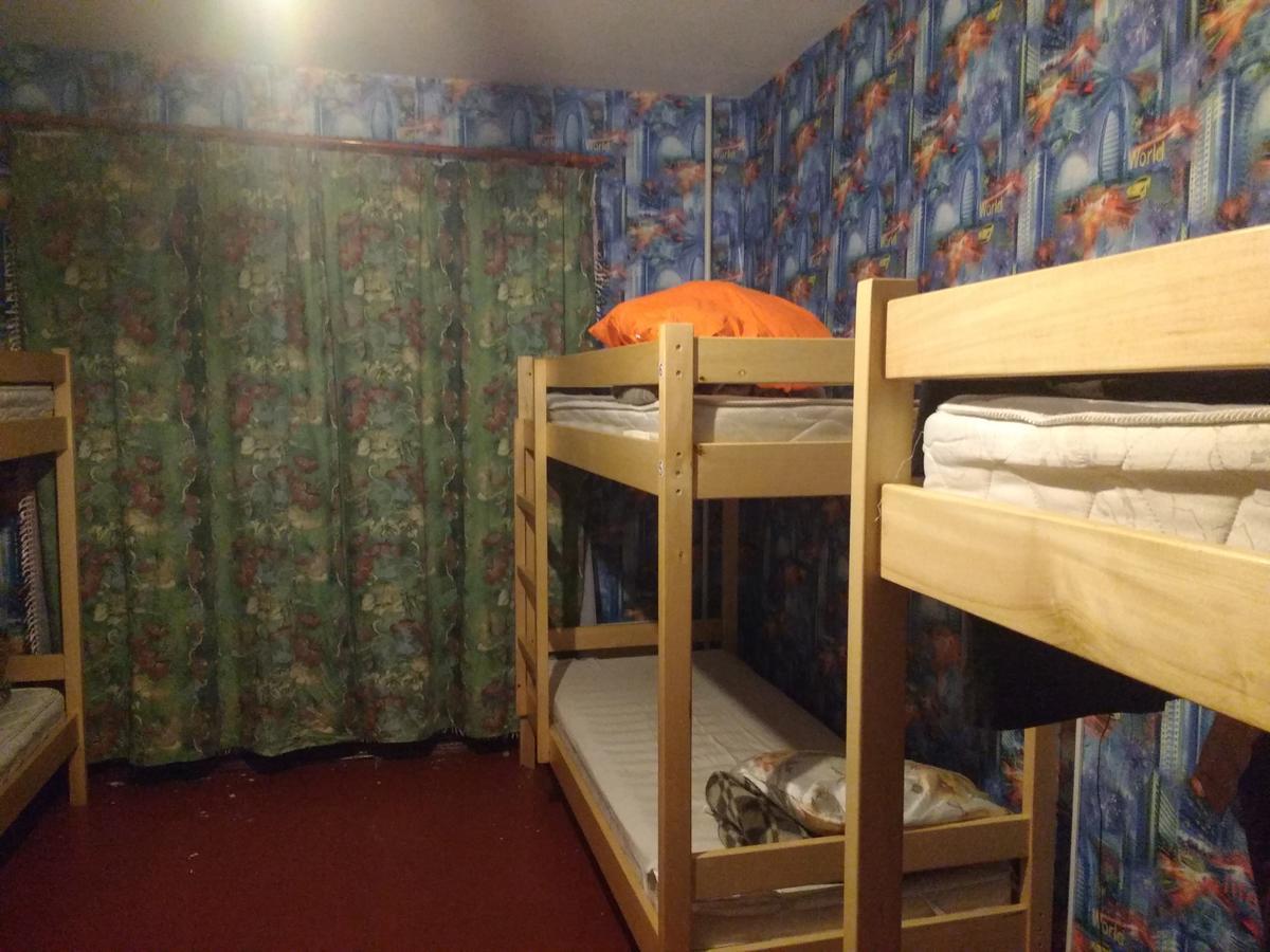 Yourhostel Khar'Kovskii Киев Экстерьер фото
