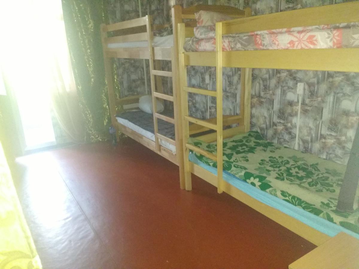 Yourhostel Khar'Kovskii Киев Экстерьер фото